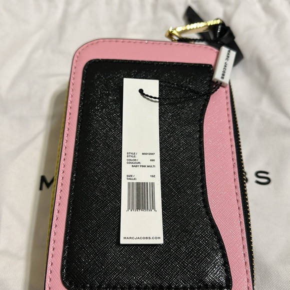 Marc Jacob’s - Picture 13 of 13